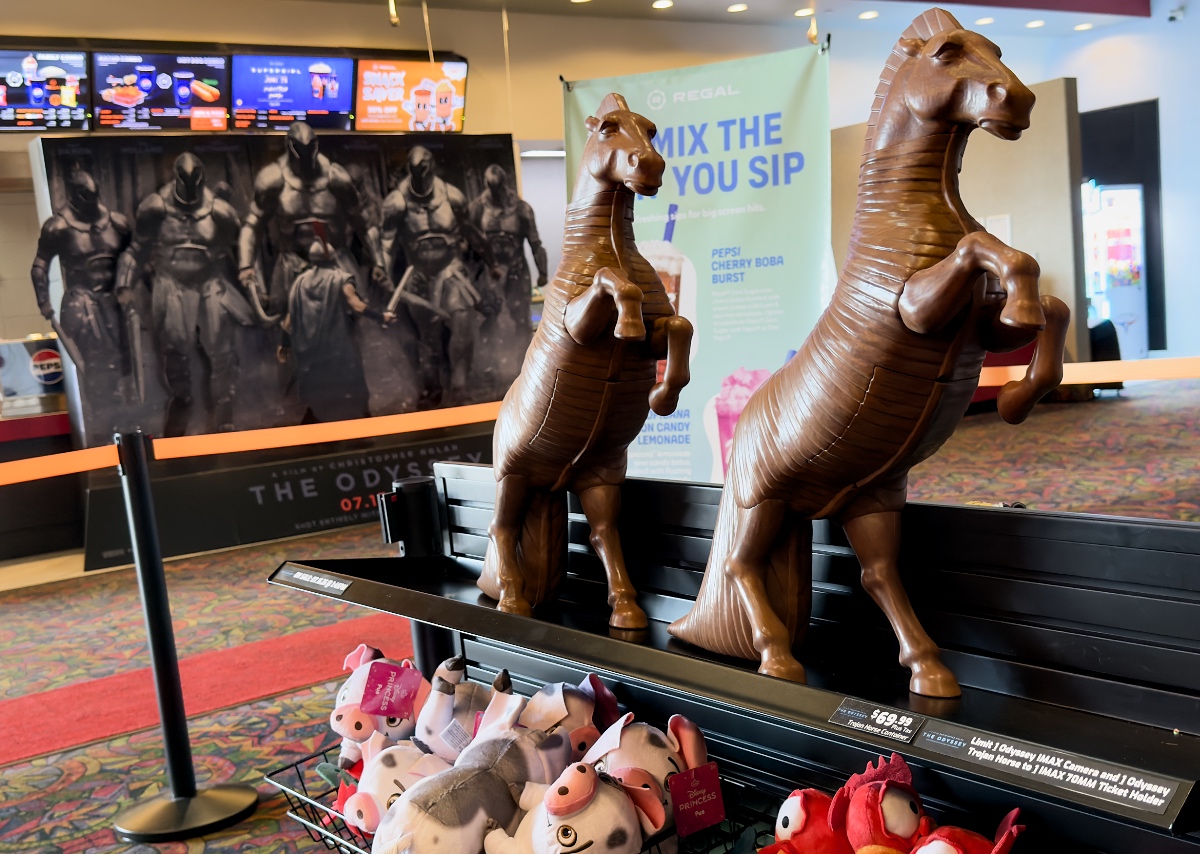 Trojan horse popcorn buckets
