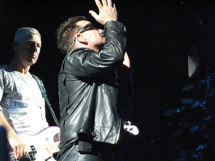 U2