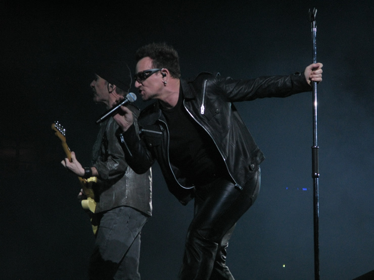 U2