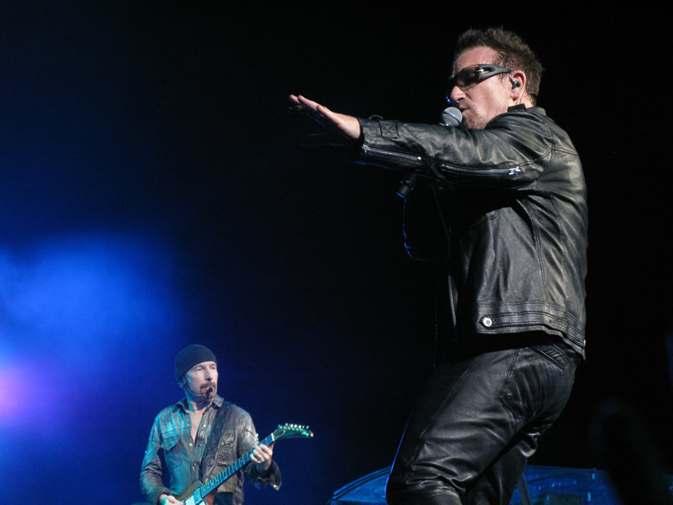 U2