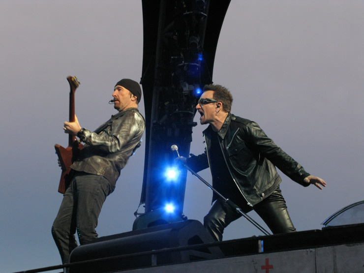 U2