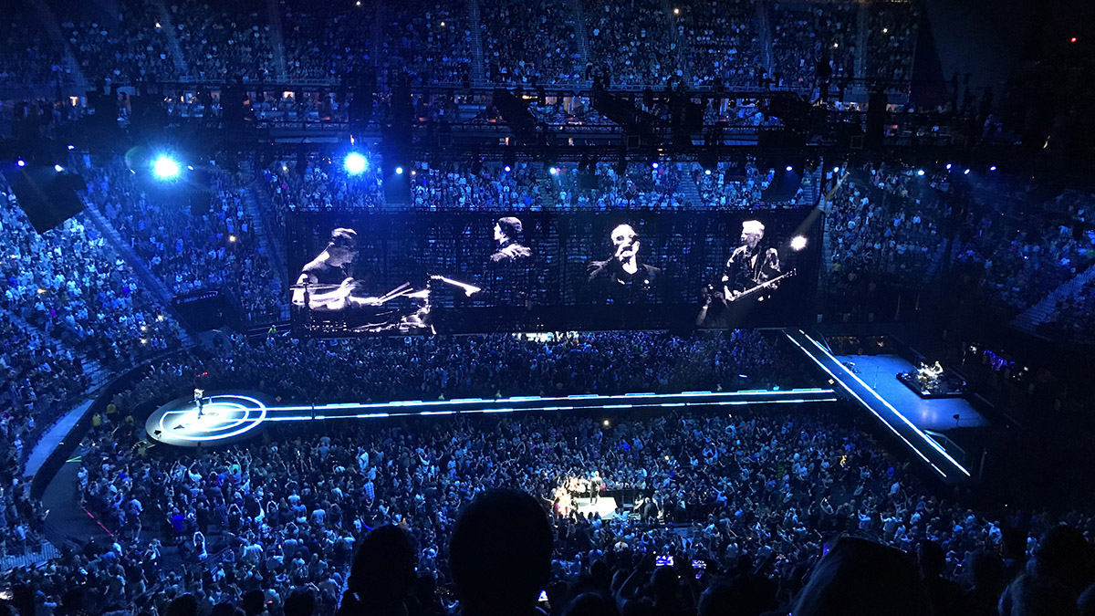 U2: eXPERIENCE and iNNOCENCE Tour 2018 (iPhone 7 Plus)