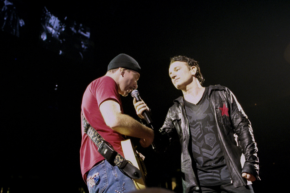 Elevation Tour U2: Edge and Bono