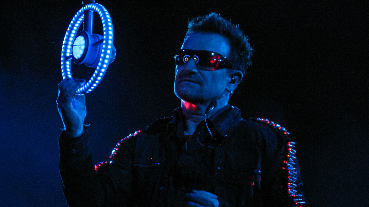 U2: Bono 360 Tour