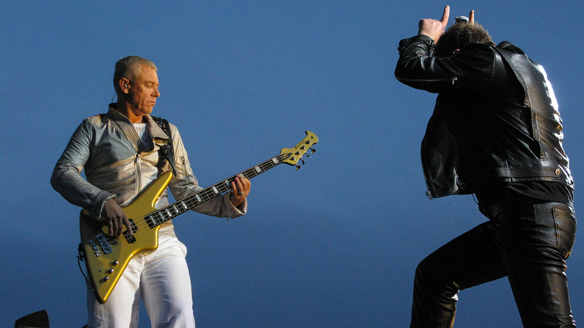 360 Tour U2: Bono and Adam