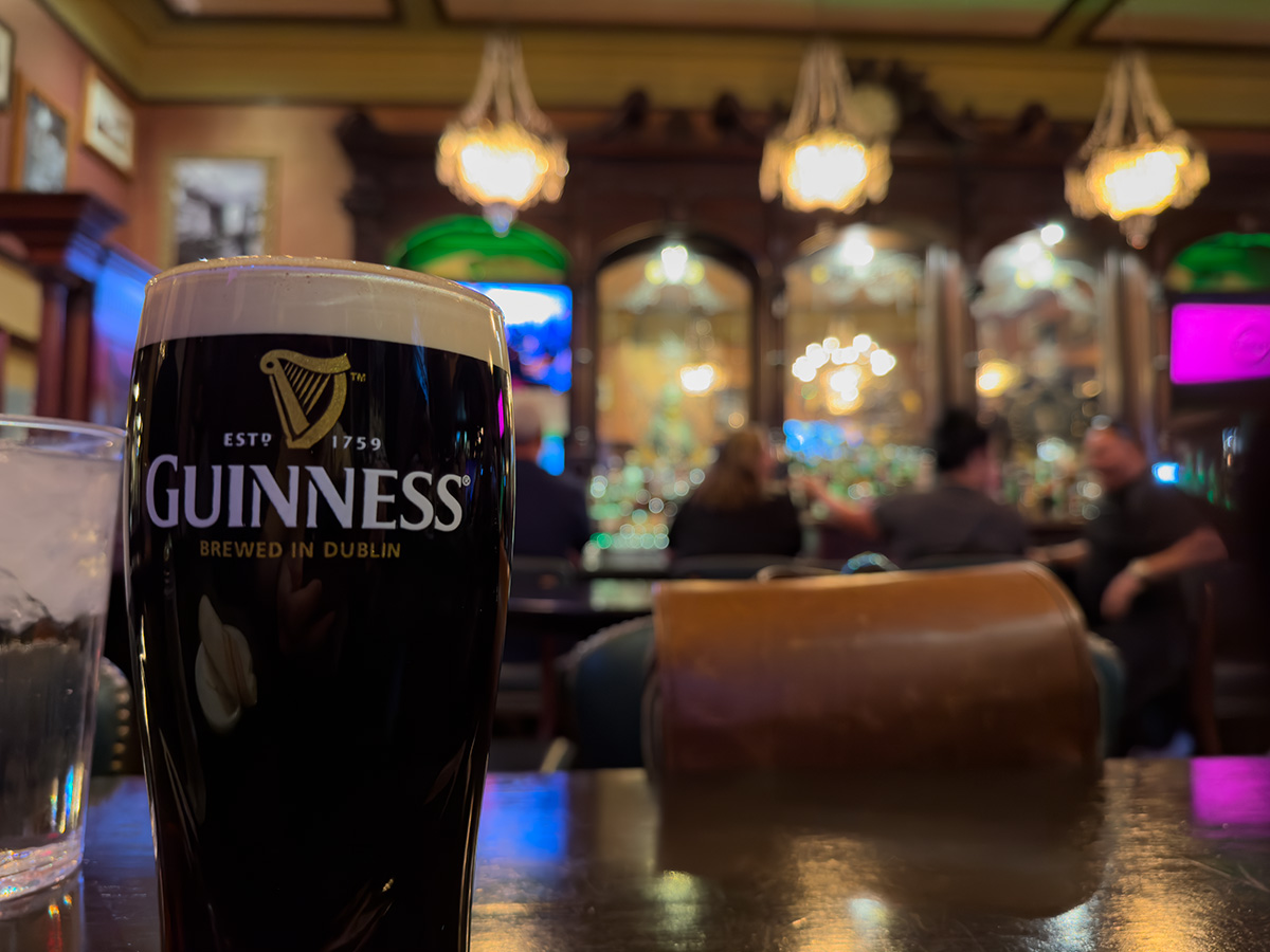 The Perfect Pint of Guinness at Ri Ra pub