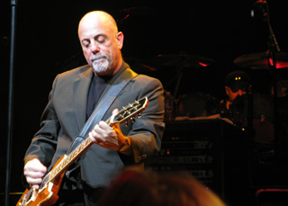 Billy Joel on the Guitar