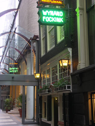 Winand Fockink, a classic, tiny pub<br>right around the corner from the Red Light District