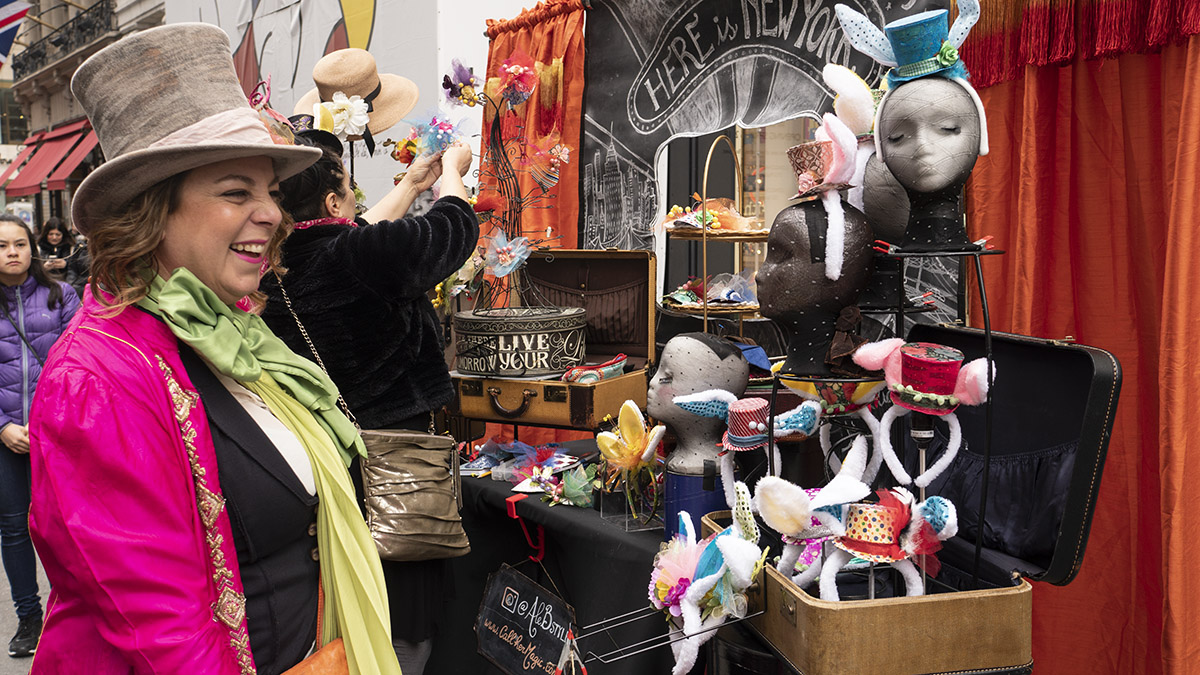 A fancy hat vendor