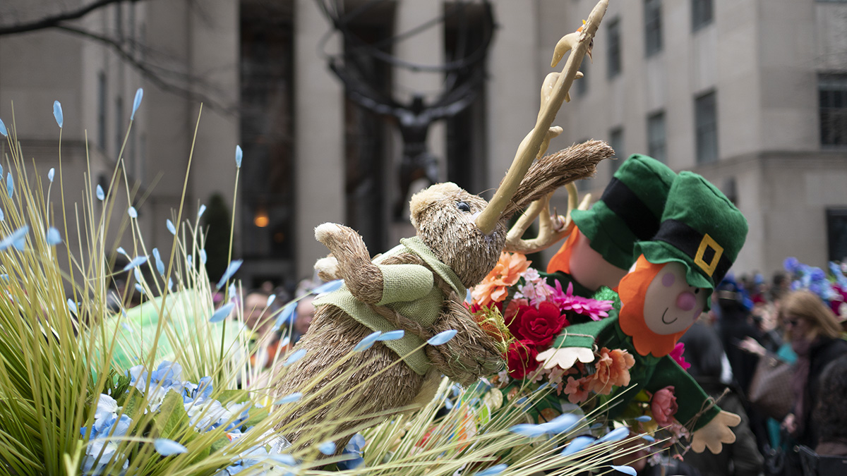 Bunnies and leprechauns, celebrating together